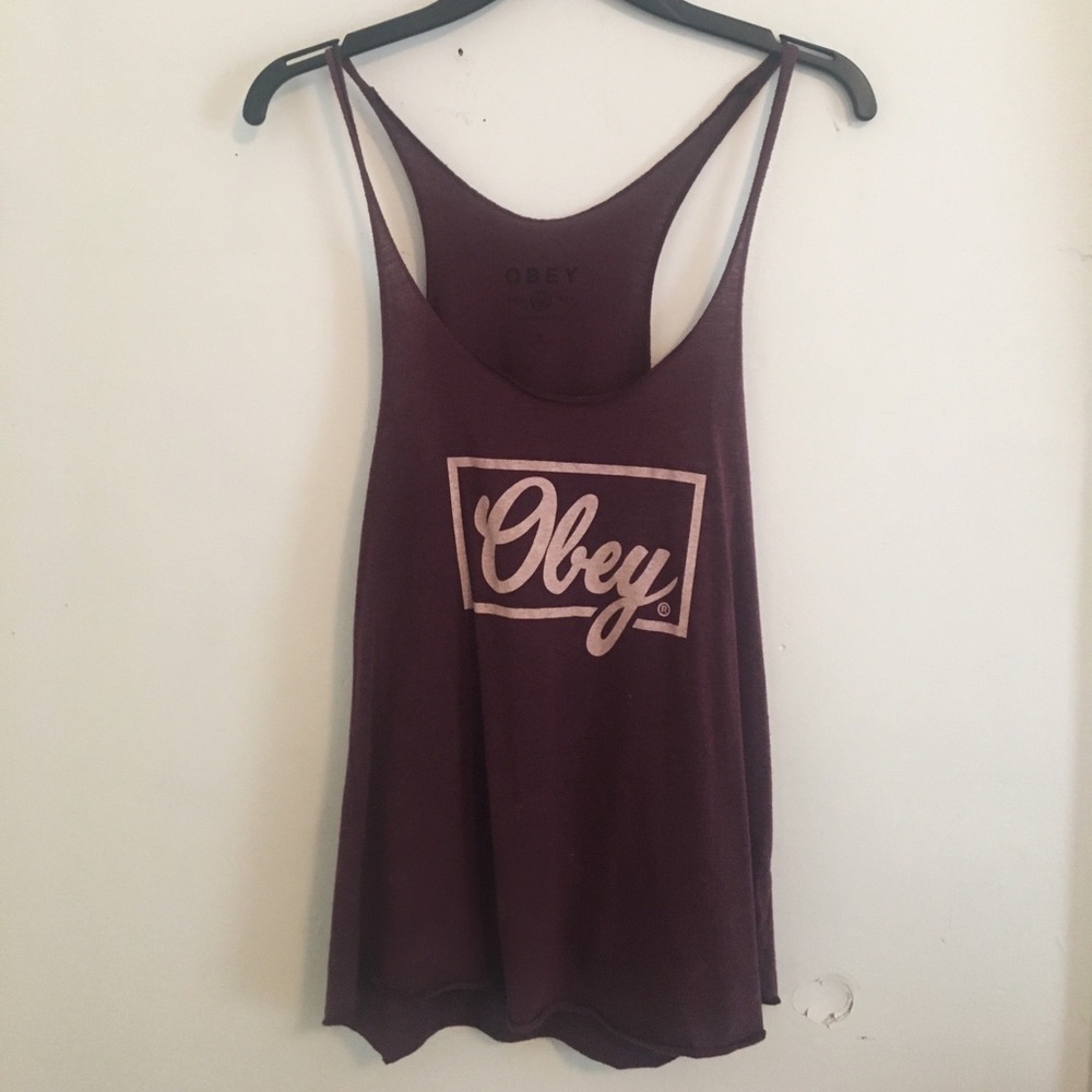 shirt/tank top